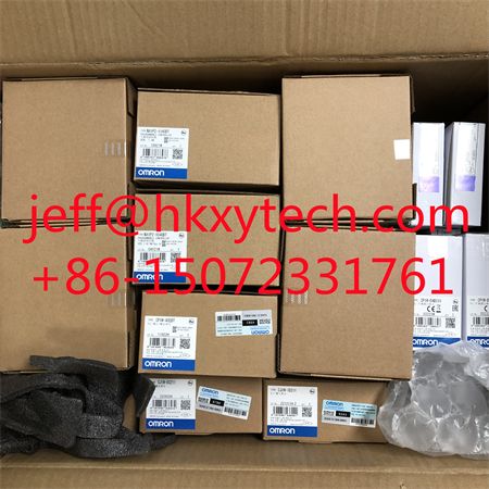 In Stock Omron NX1P2-1040DT Sysmac NX1P CPU with 40 Digital Transistor I/O (NPN), 1.5 MB memory, EtherCAT (2 servo axes, 4 PTP axes, 16 EtherCAT nodes), EtherNet/IP and 2 serial option ports